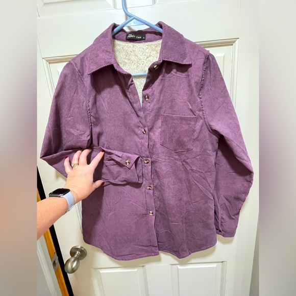 Women’s Faux Fur line Shirt Jacket  Size Small Small Plum Corduroy NWOT Shacket - Picture 4 of 7